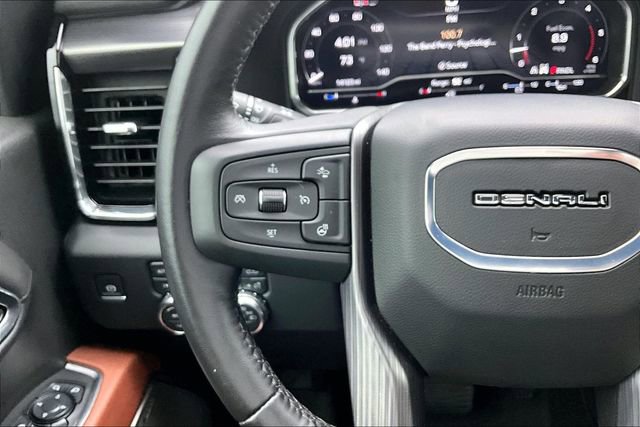 Used 2025 GMC Sierra 3500 Denali Ultimate AWD/4WD image 20