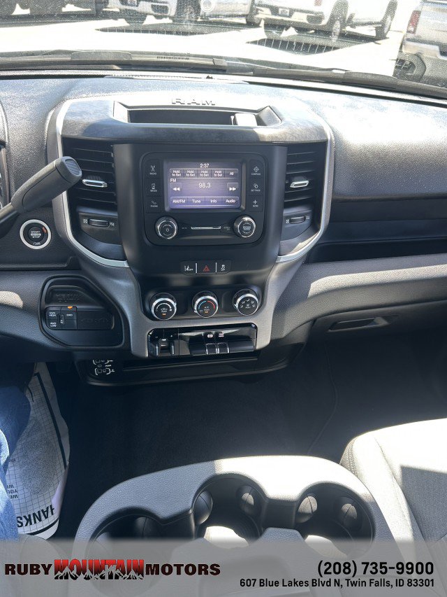 Used 2023 RAM 3500 Big Horn w/ Safety Group AWD/4WD image 9