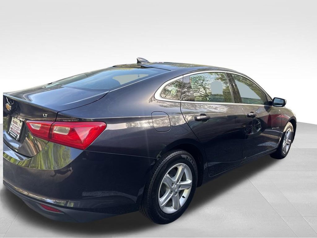 Used 2023 Chevrolet Malibu LT FWD image 3