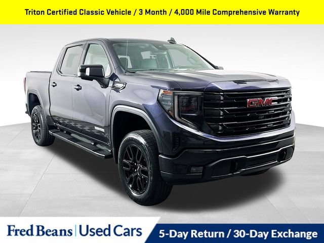 Used 2022 GMC Sierra 1500 Elevation w/ Elevation Premium Package AWD/4WD image 1