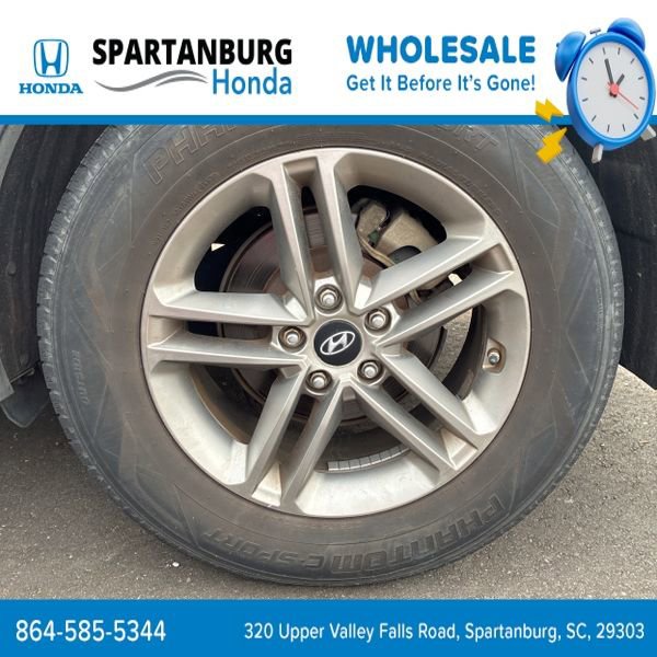 Used 2017 Hyundai Santa Fe Sport image 17