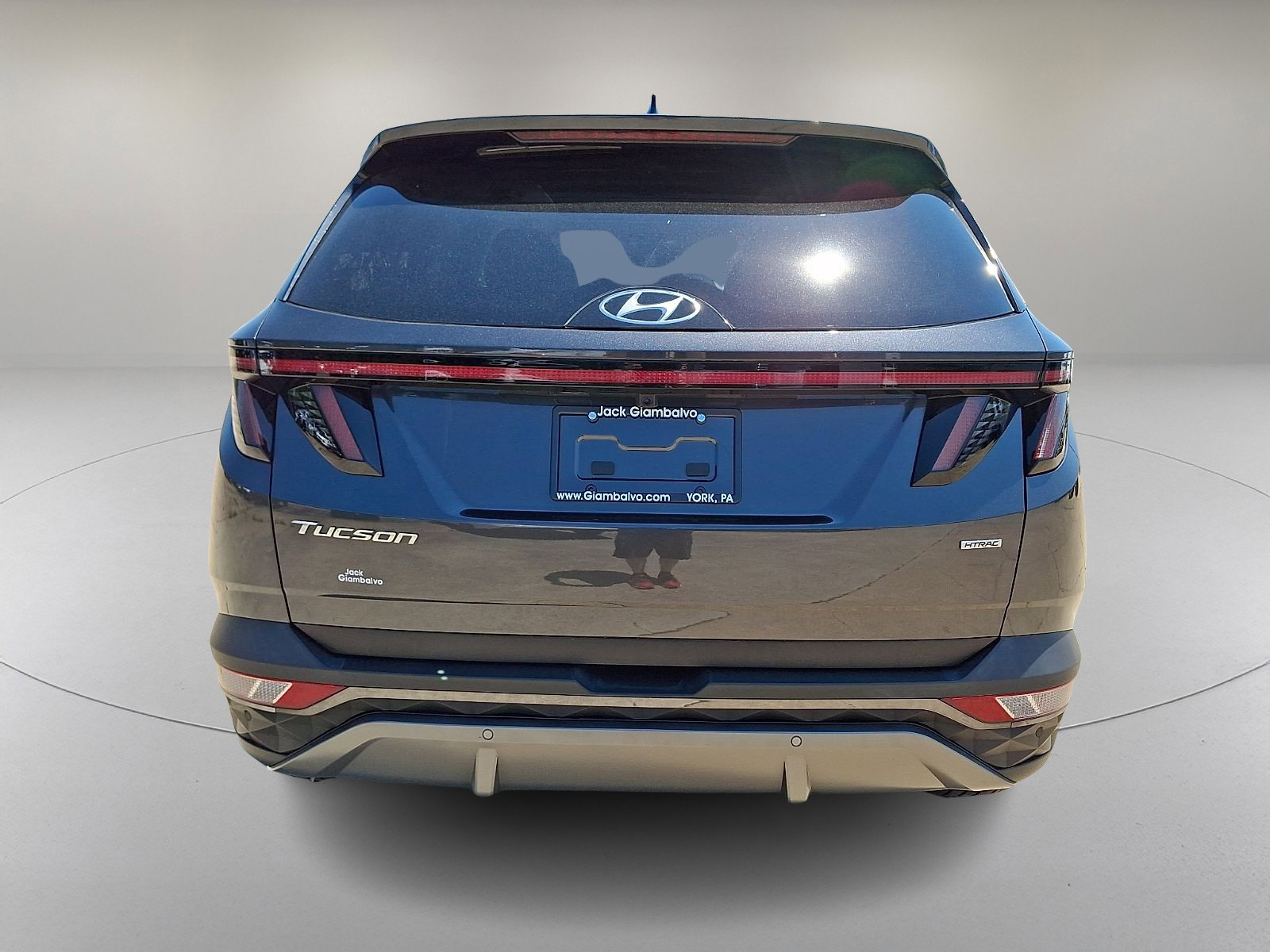 Certified 2023 Hyundai Tucson Limited AWD/4WD image 9