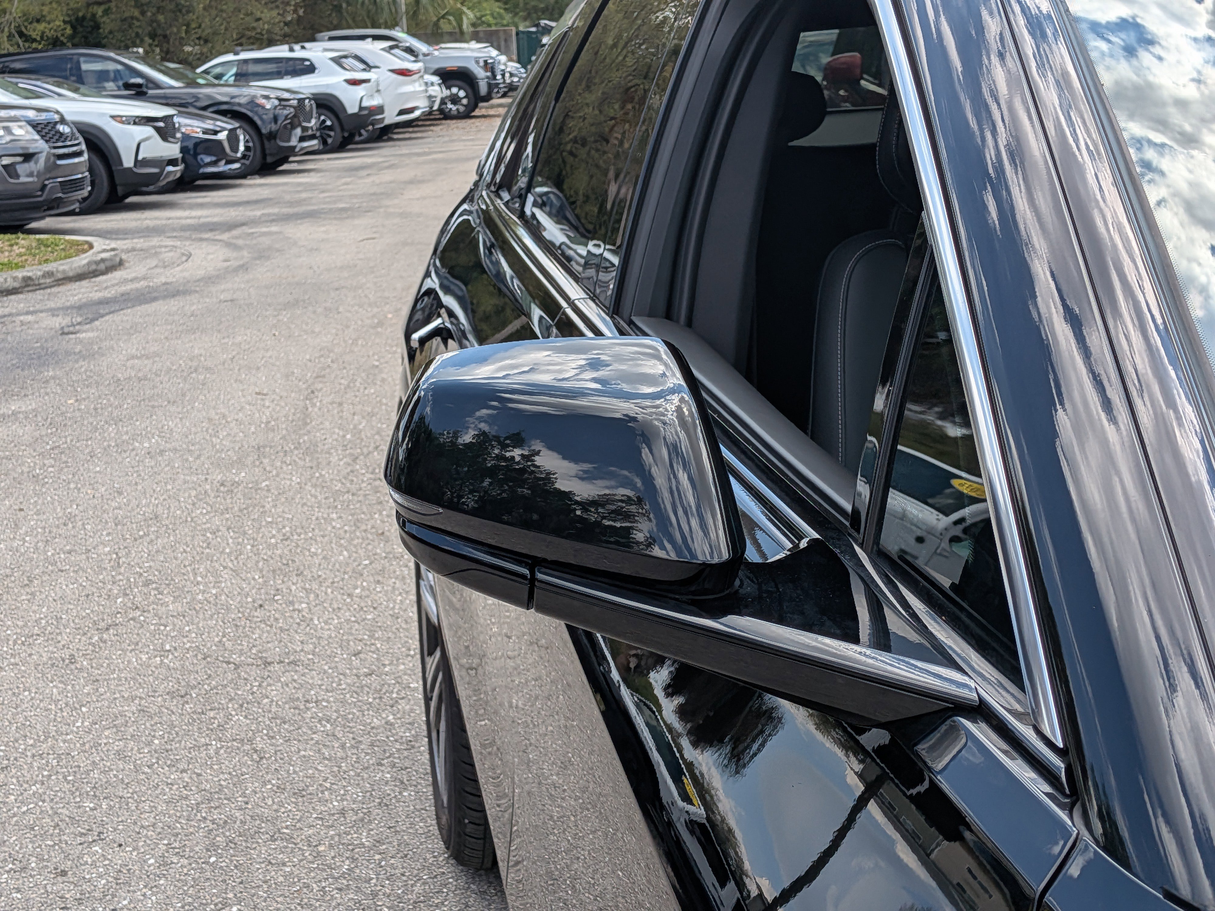 Used 2024 Cadillac Lyriq Luxury w/ LPO, Floor Liner Package image 12