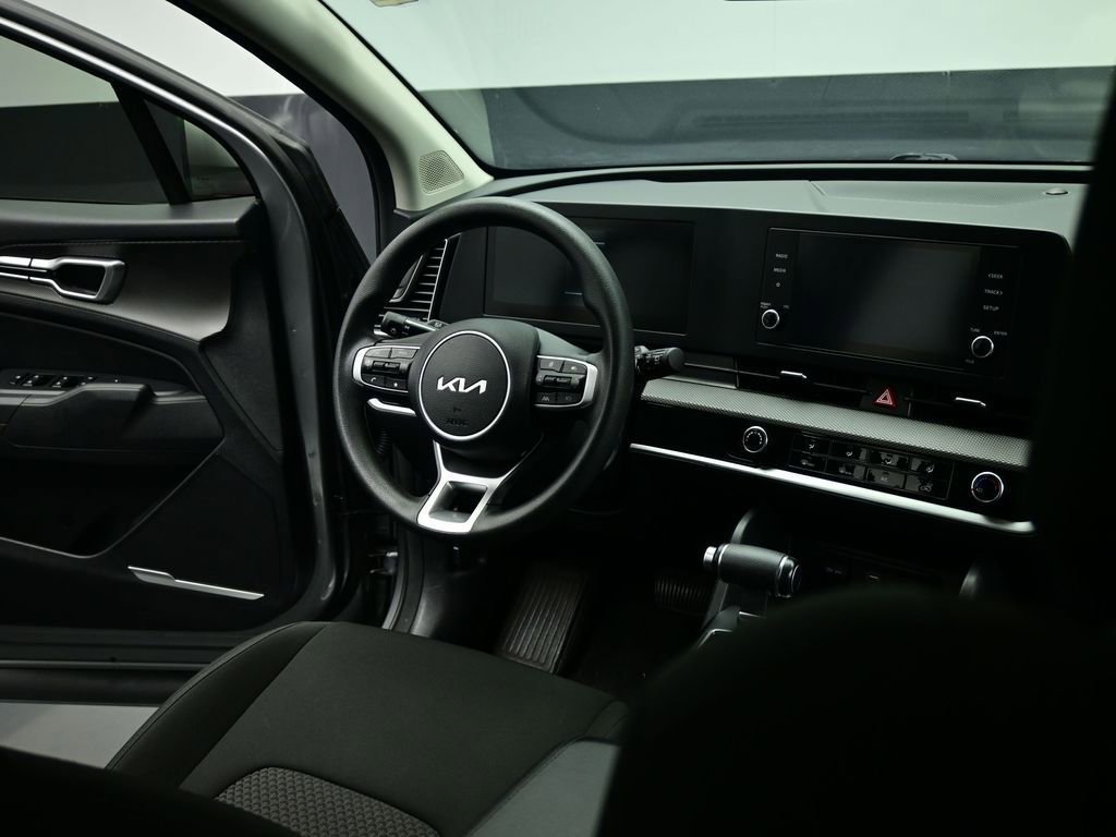 Certified 2024 Kia Sportage LX image 62
