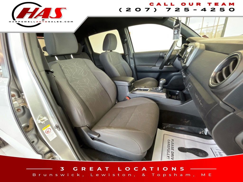 Used 2019 Toyota Tacoma TRD Off-Road w/ Technology Package image 13