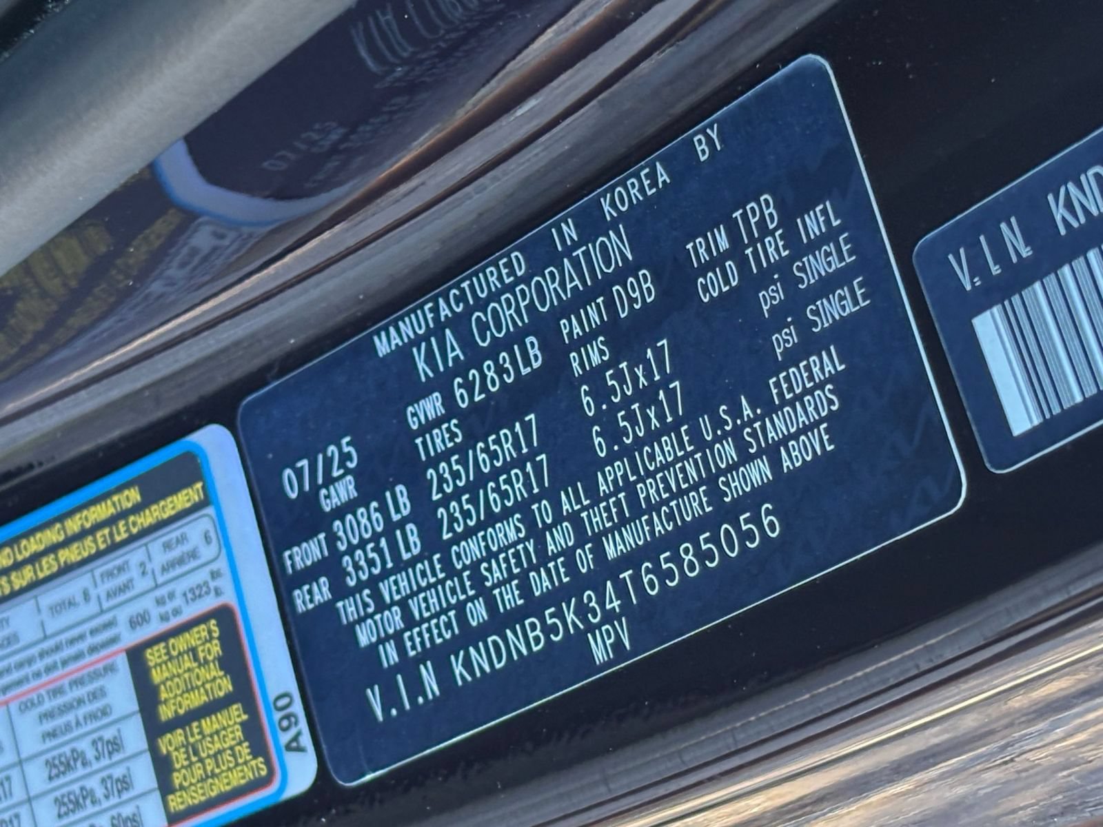 Used 2026 Kia Carnival FWD image 31
