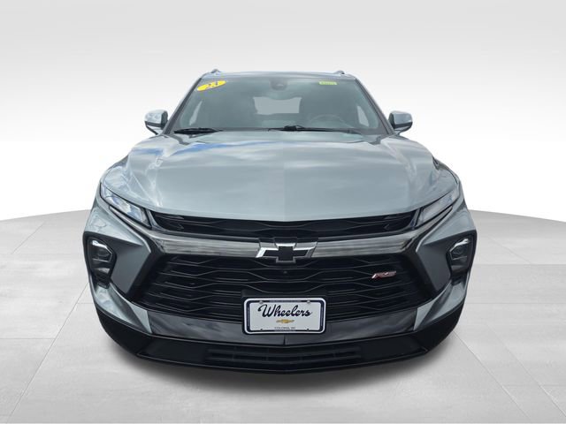 Used 2023 Chevrolet Blazer RS w/ Driver Confidence II Package AWD/4WD image 8