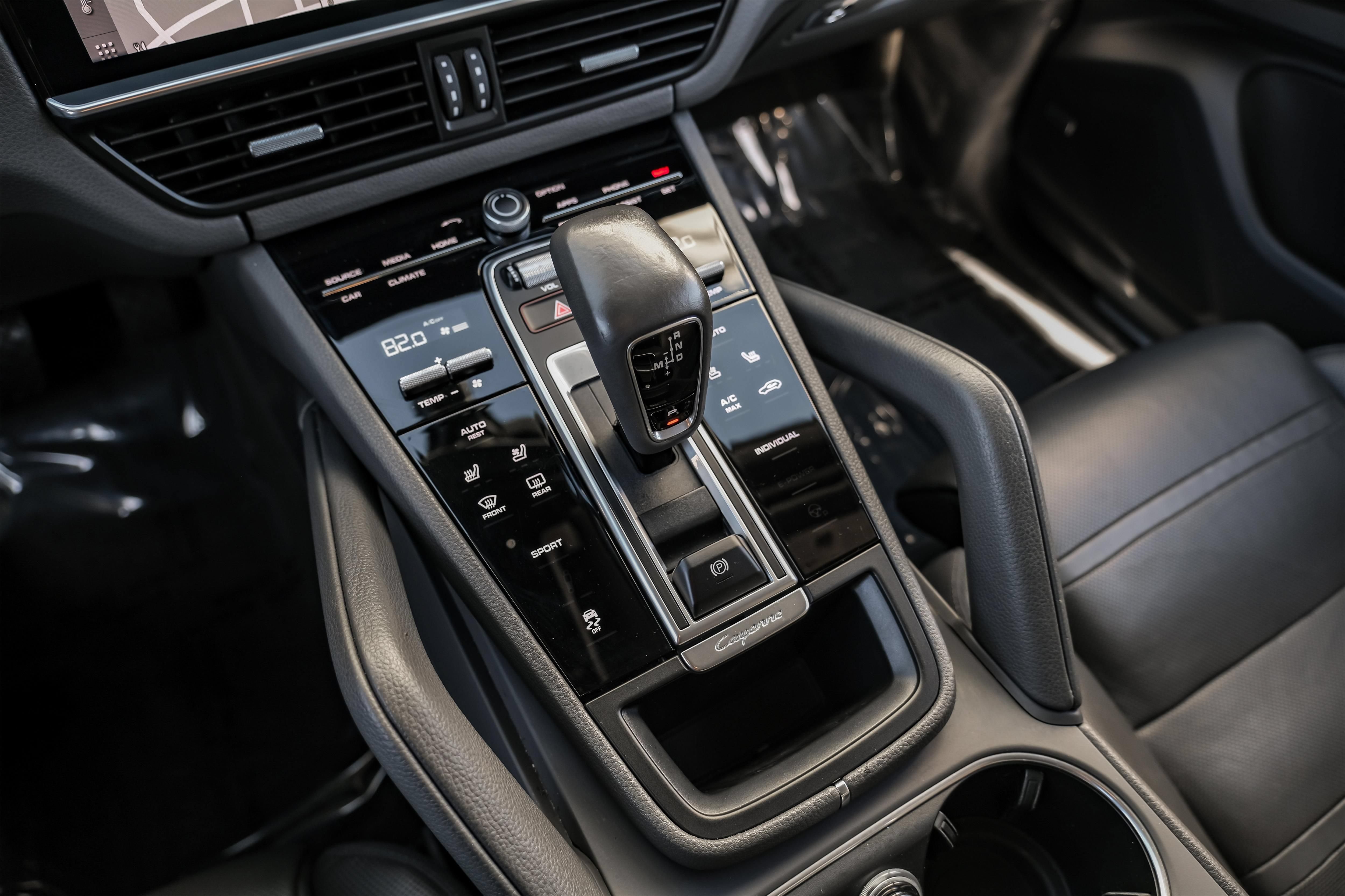 Used 2019 Porsche Cayenne AWD/4WD image 23