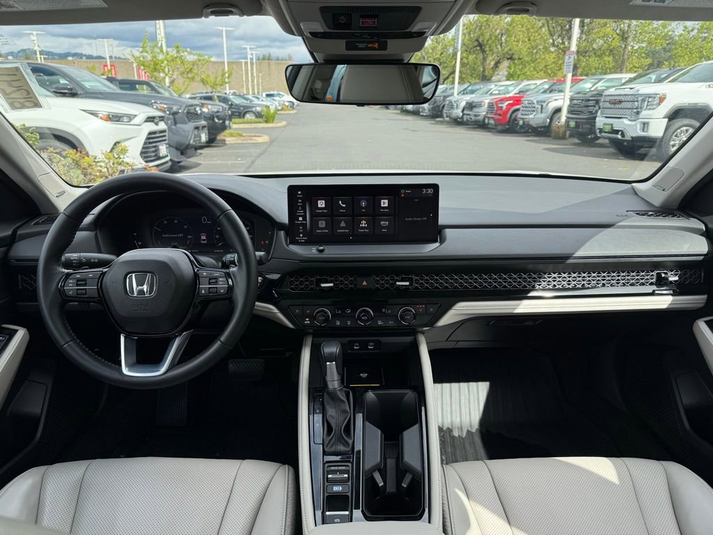 Used 2023 Honda Accord Touring image 21