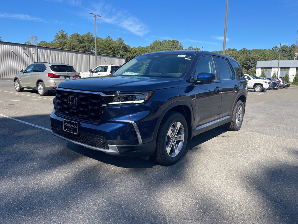 New 2025 Honda Pilot EX-L image 2