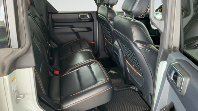 Used 2024 Ford Bronco Badlands AWD/4WD image 22