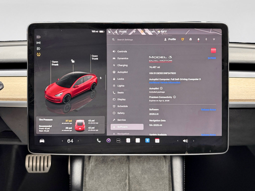 Used 2022 Tesla Model 3 Performance image 11