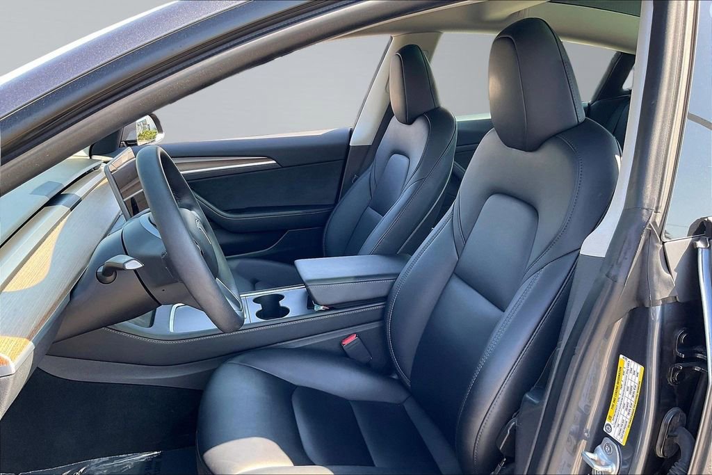 Used 2023 Tesla Model 3 Standard Range image 22