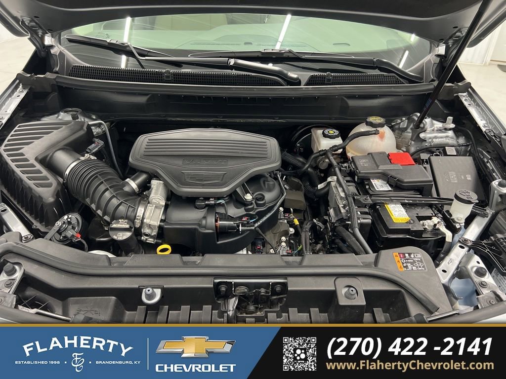Used 2025 Cadillac XT5 Premium Luxury w/ LPO, Floor Liner Package FWD image 16