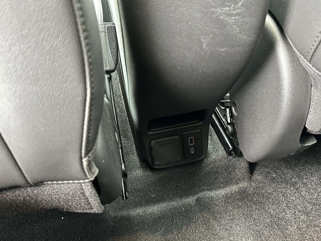 Certified 2023 Buick Encore GX Essence w/ Experience Buick Package image 12