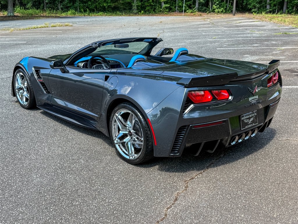 Used 2017 Chevrolet Corvette Grand Sport RWD image 24