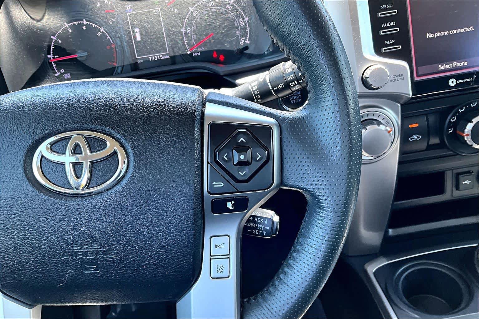 Used 2021 Toyota 4Runner SR5 AWD/4WD image 24