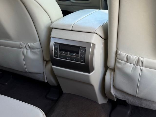 Used 2019 Lexus GX 460 Premium w/ Premium Package image 25