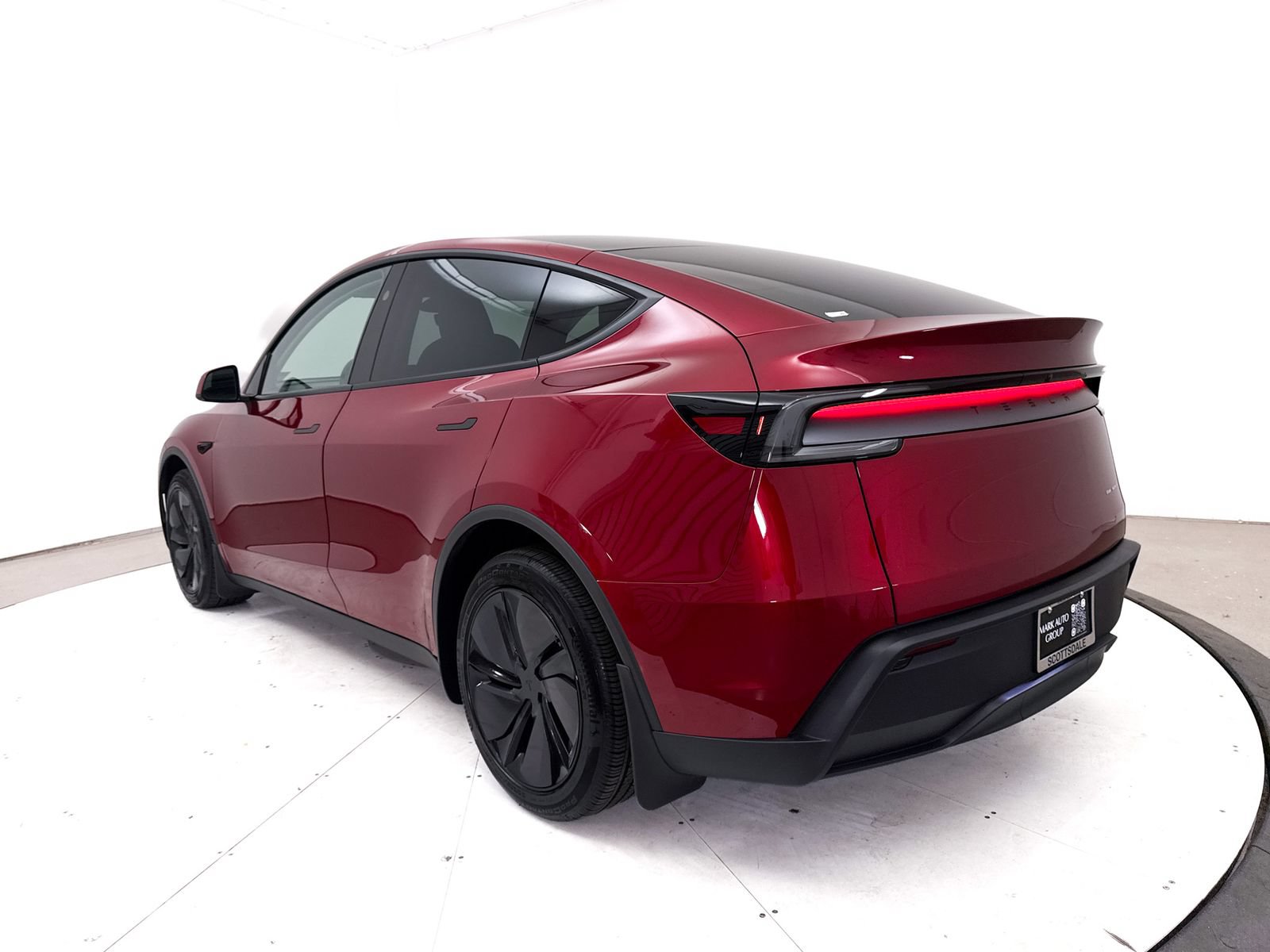 Used 2026 Tesla Model Y Long Range AWD/4WD image 16