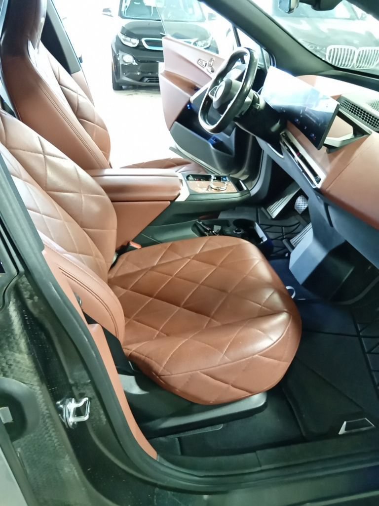 Certified 2023 BMW iX M60 w/ Executive Package AWD/4WD image 13
