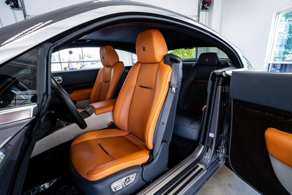 Used 2018 Rolls-Royce Wraith image 35