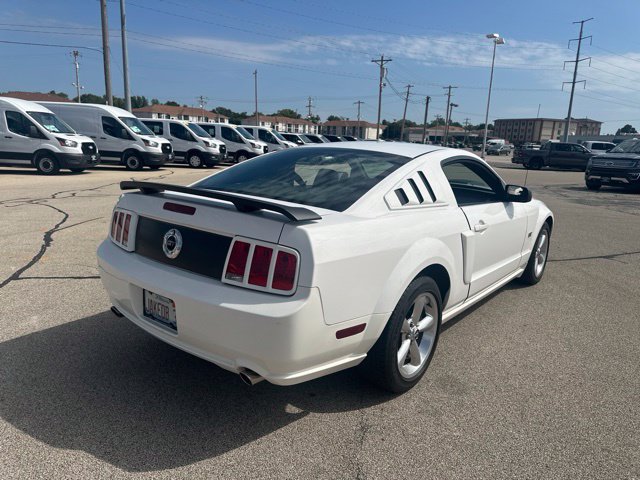 Used 2008 Ford Mustang GT Premium RWD image 4