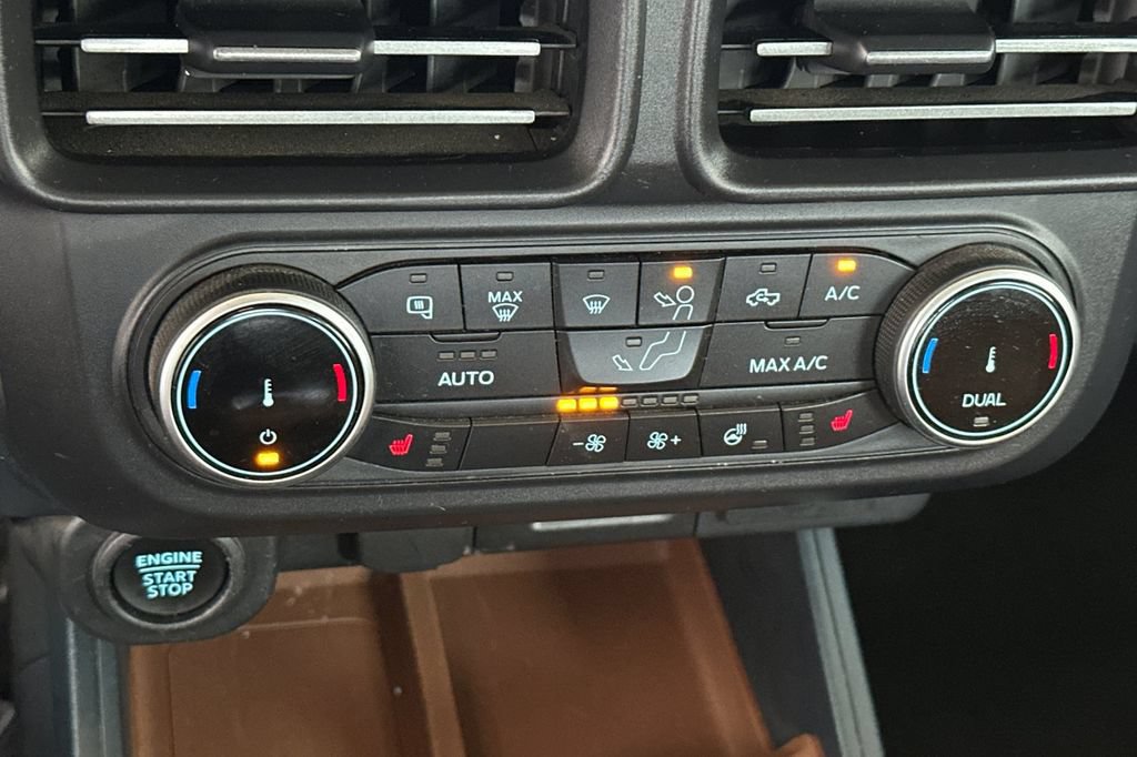 Used 2022 Ford Maverick Lariat w/ Lariat Luxury Package FWD image 19