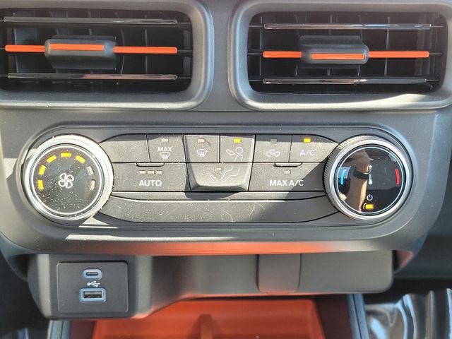 Used 2023 Ford Maverick XLT image 26