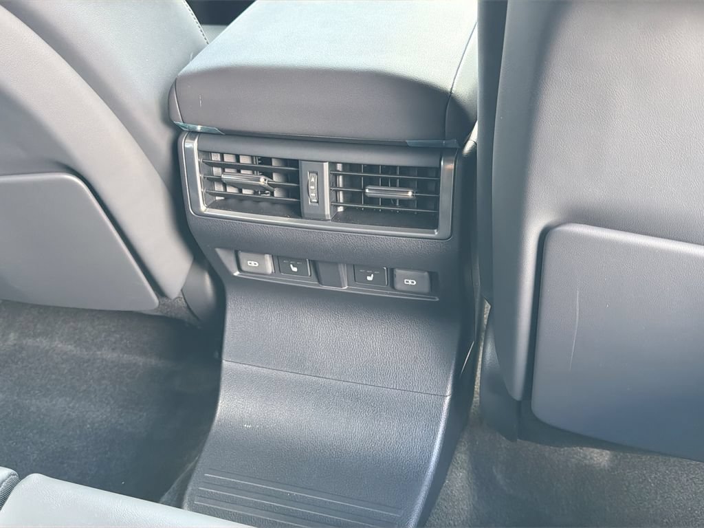 Certified 2024 Lexus GX 550 AWD/4WD image 18