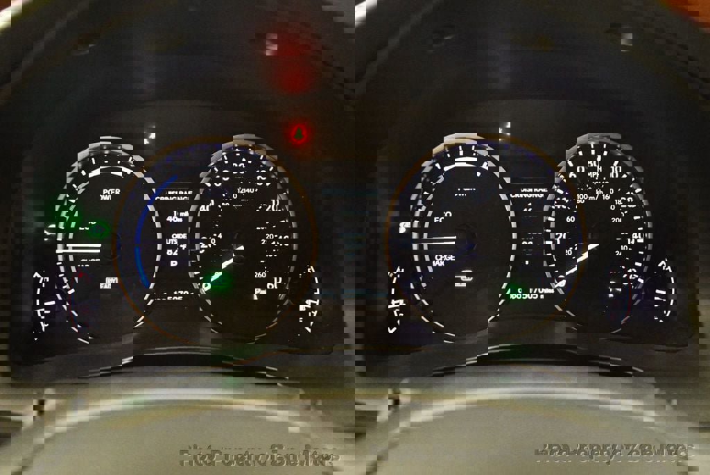 Used 2013 Lexus ES 300h image 36