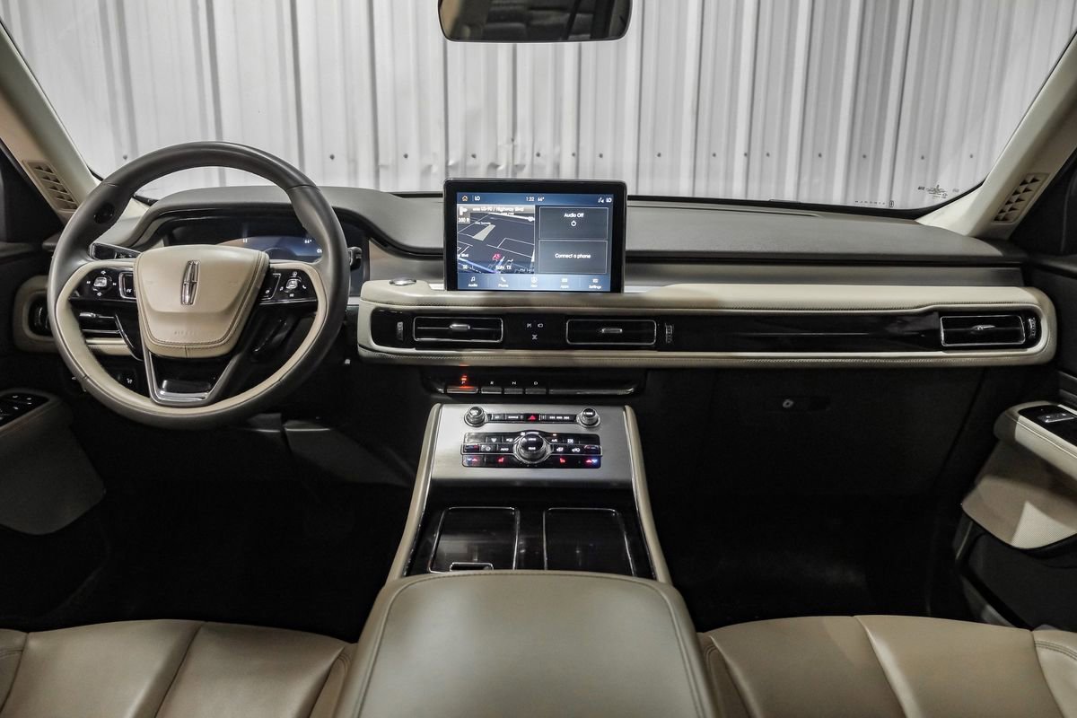 Used 2022 Lincoln Aviator 2WD image 13