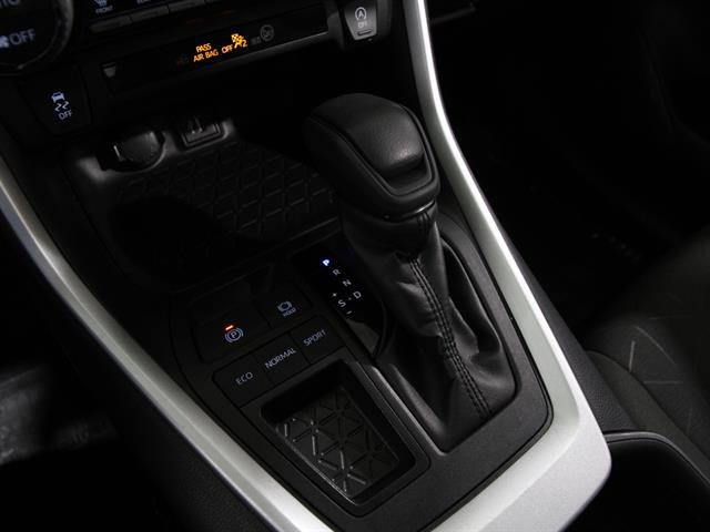 Used 2024 Toyota RAV4 XLE image 16