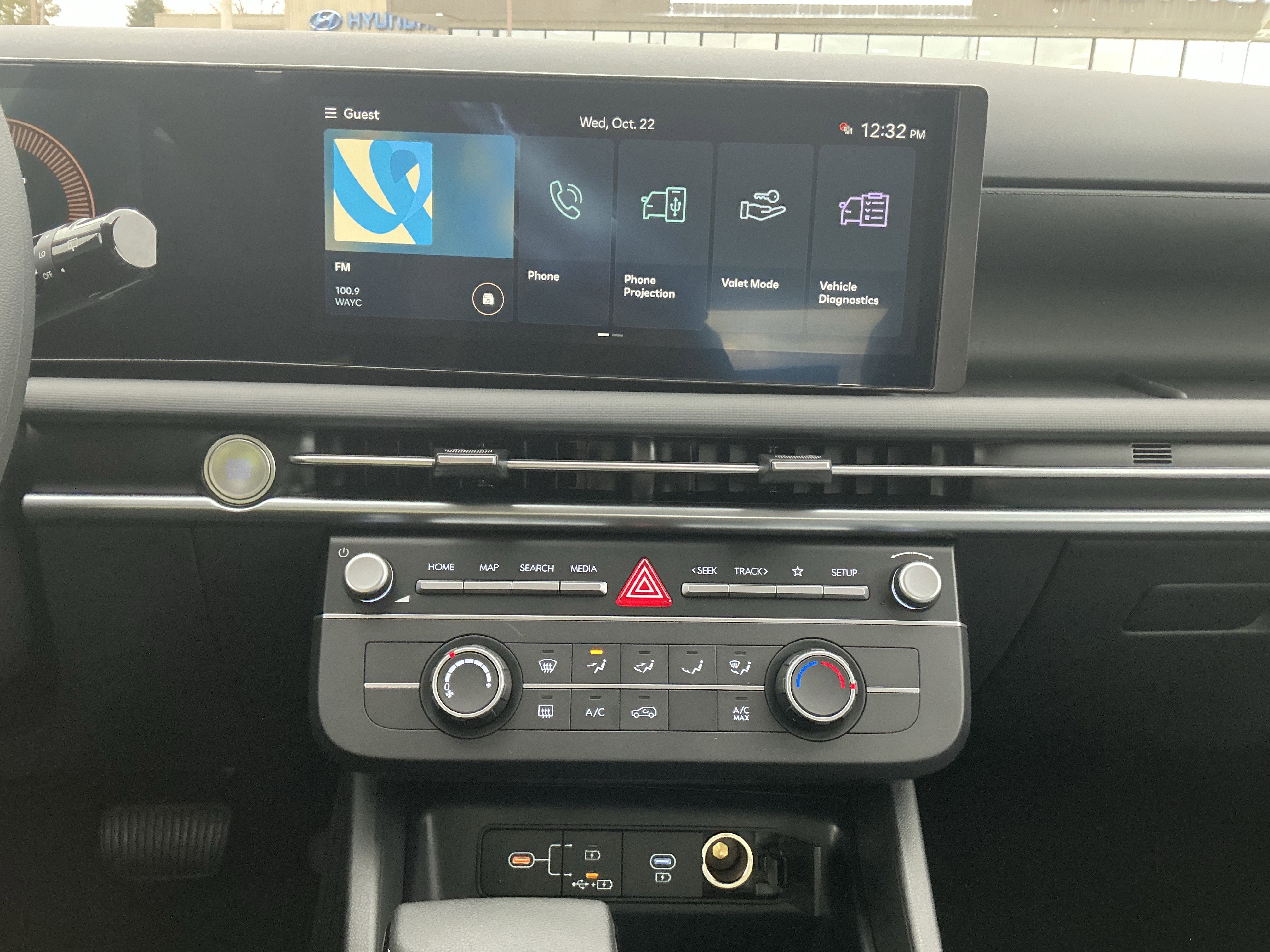 New 2026 Hyundai Tucson SE image 17