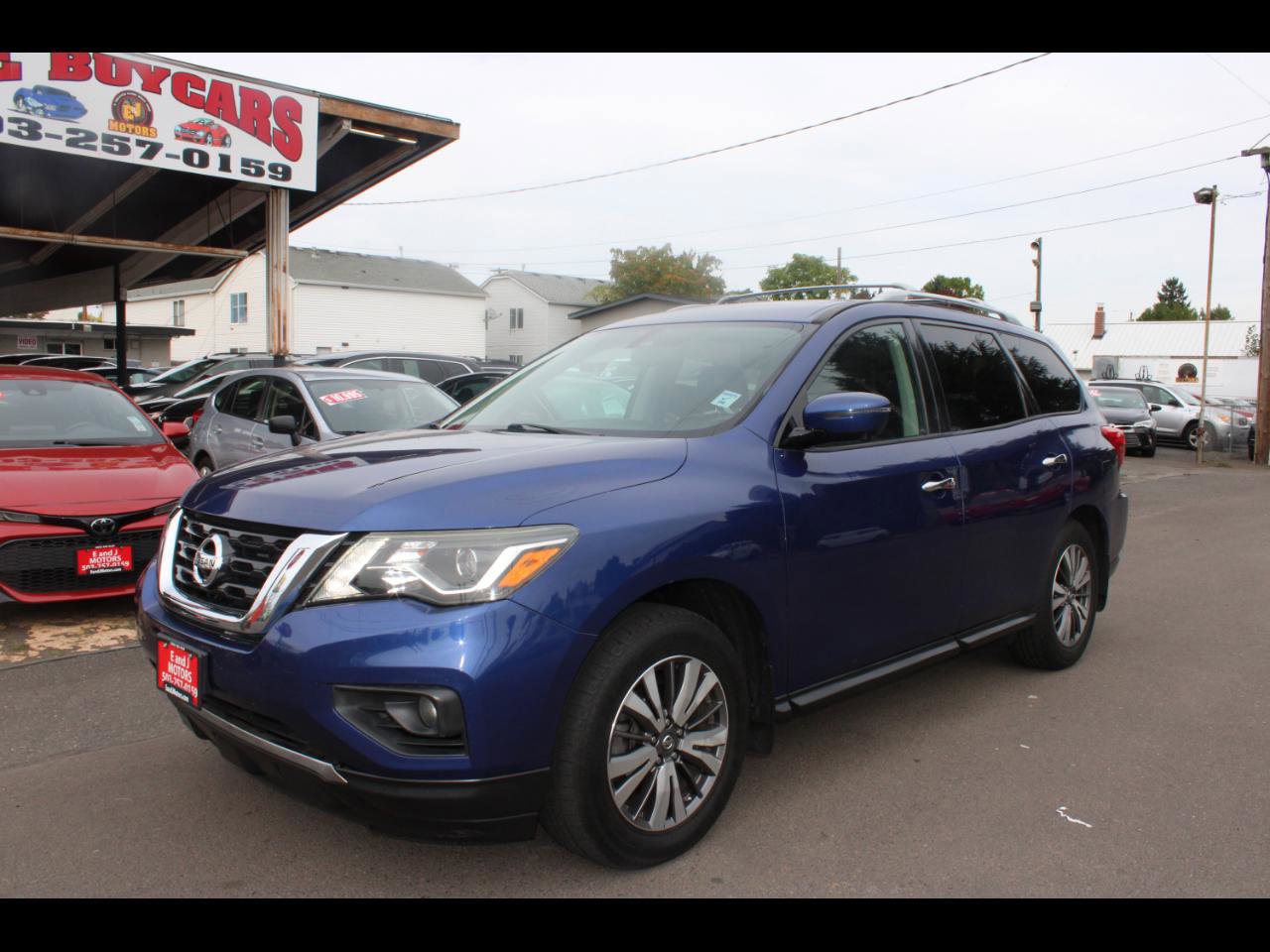 Used 2017 Nissan Pathfinder SL w/ SL Premium Package