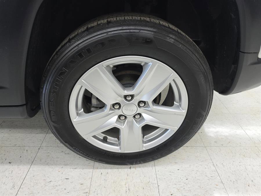 Used 2022 Jeep Compass Latitude image 31
