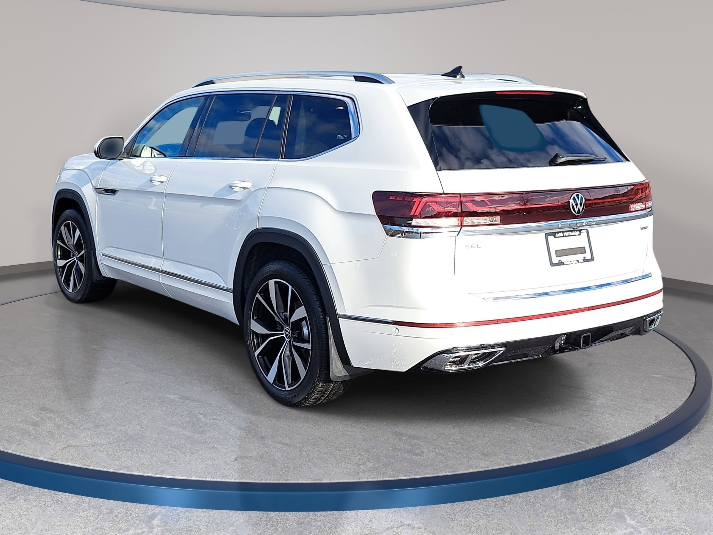 New 2026 Volkswagen Atlas SEL Premium R-Line image 7