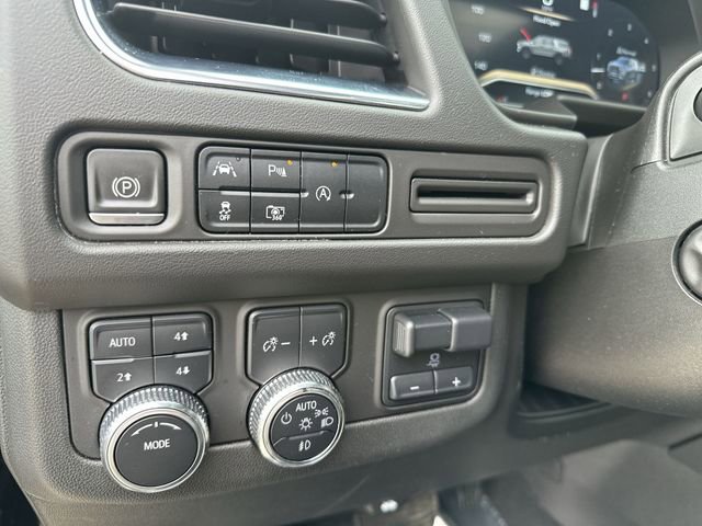 Certified 2023 GMC Yukon XL SLT w/ SLT Luxury Package image 35