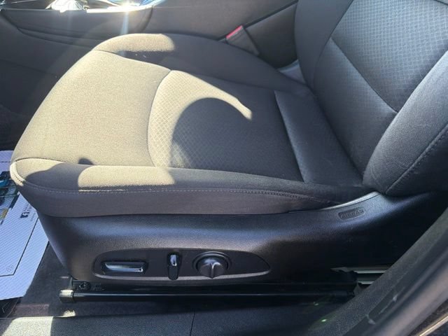 Used 2018 Chevrolet Malibu LT FWD image 28