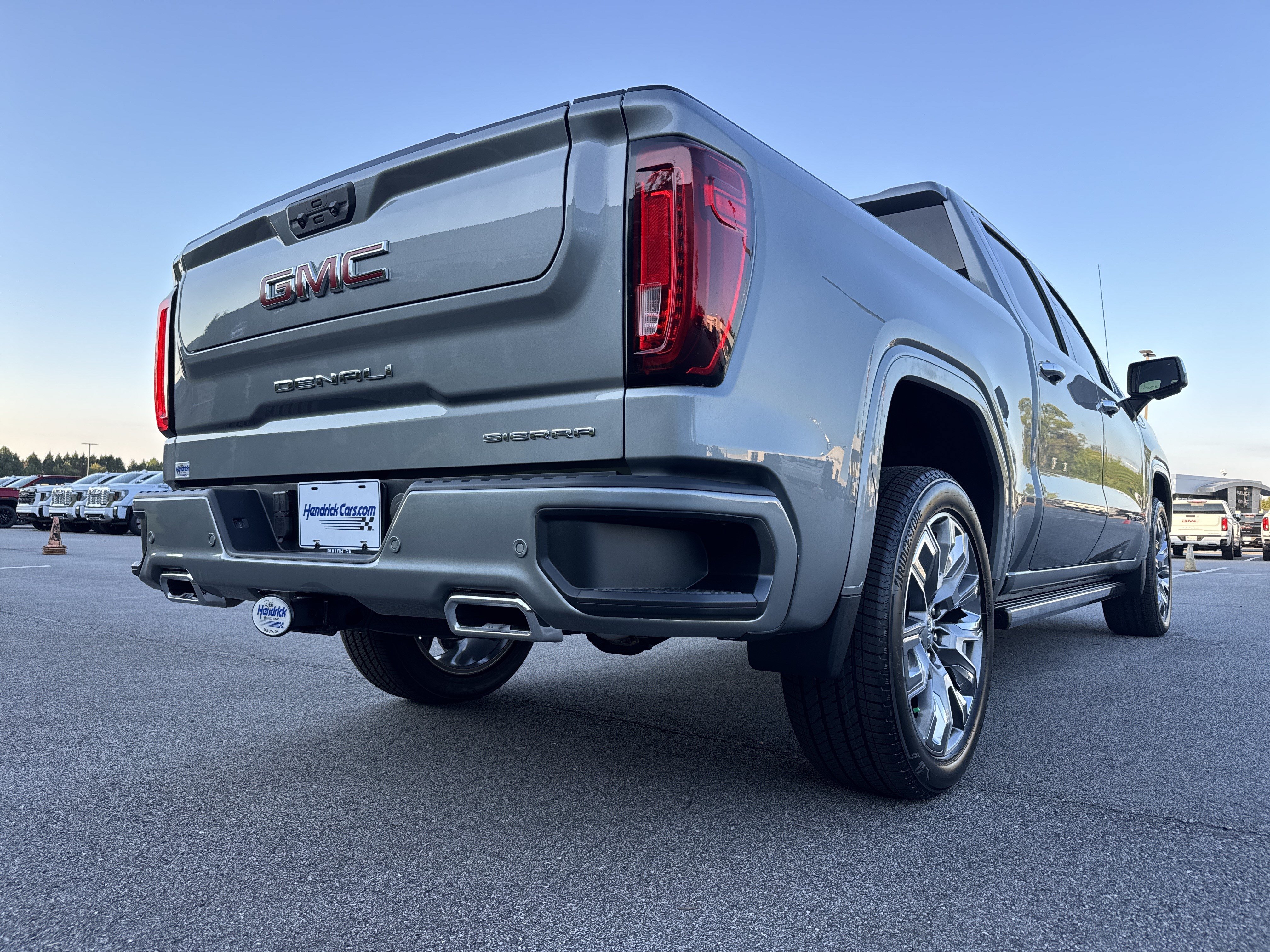 New 2026 GMC Sierra 1500 Denali w/ Denali Reserve Package AWD/4WD image 10