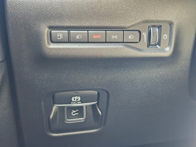 New 2026 Jeep Cherokee Limited AWD/4WD image 38