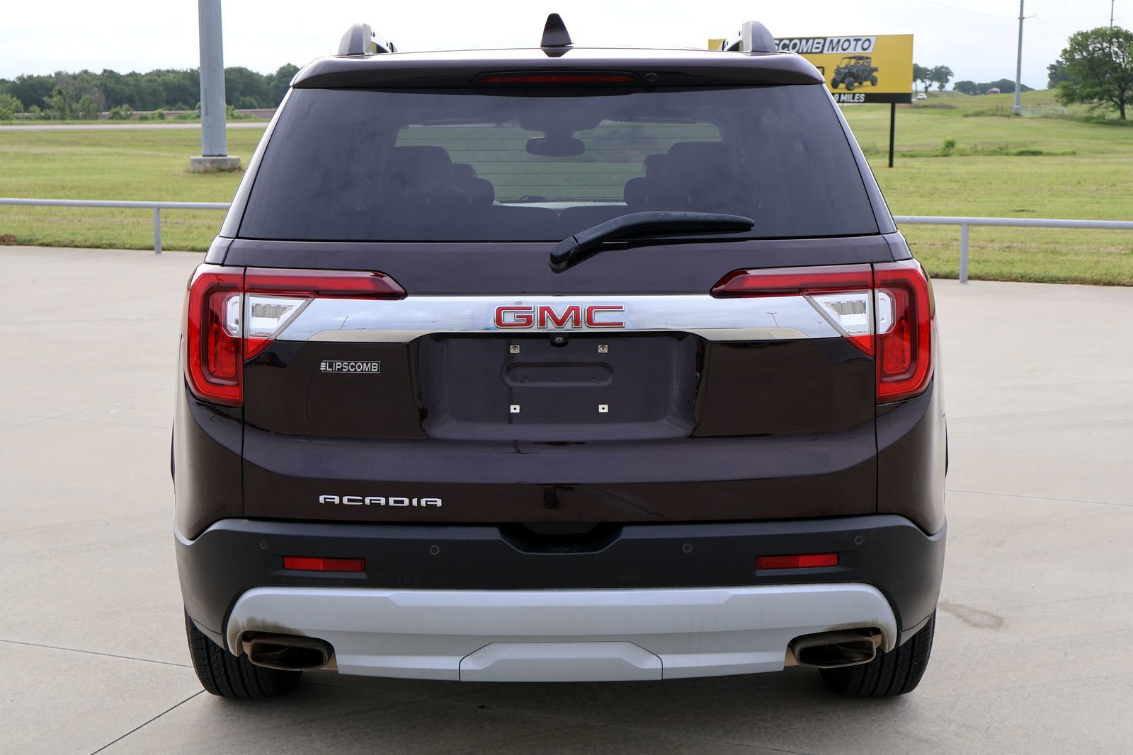 Used 2021 GMC Acadia SLT FWD image 8