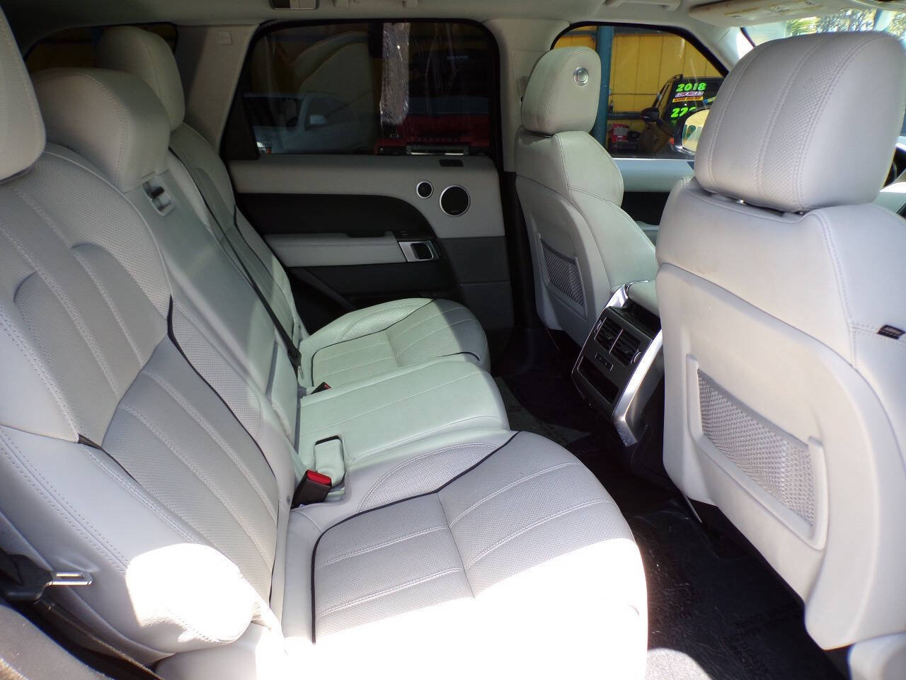 Used 2014 Land Rover Range Rover Sport HSE AWD/4WD image 14