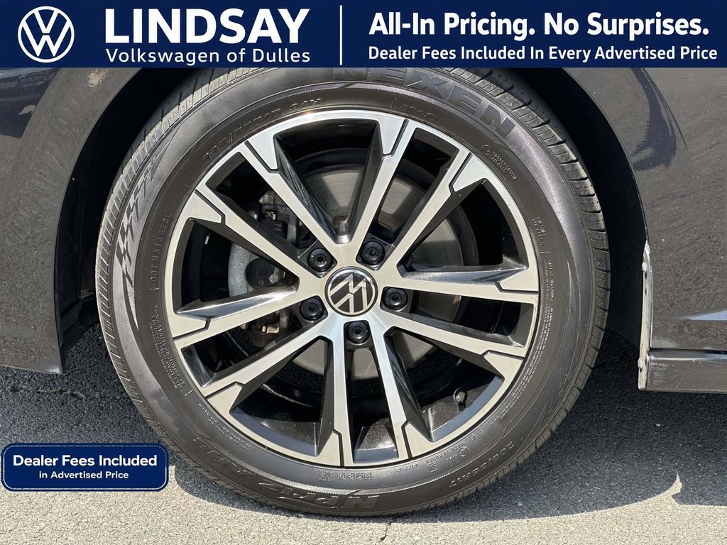 Used 2024 Volkswagen Jetta Sport FWD image 8