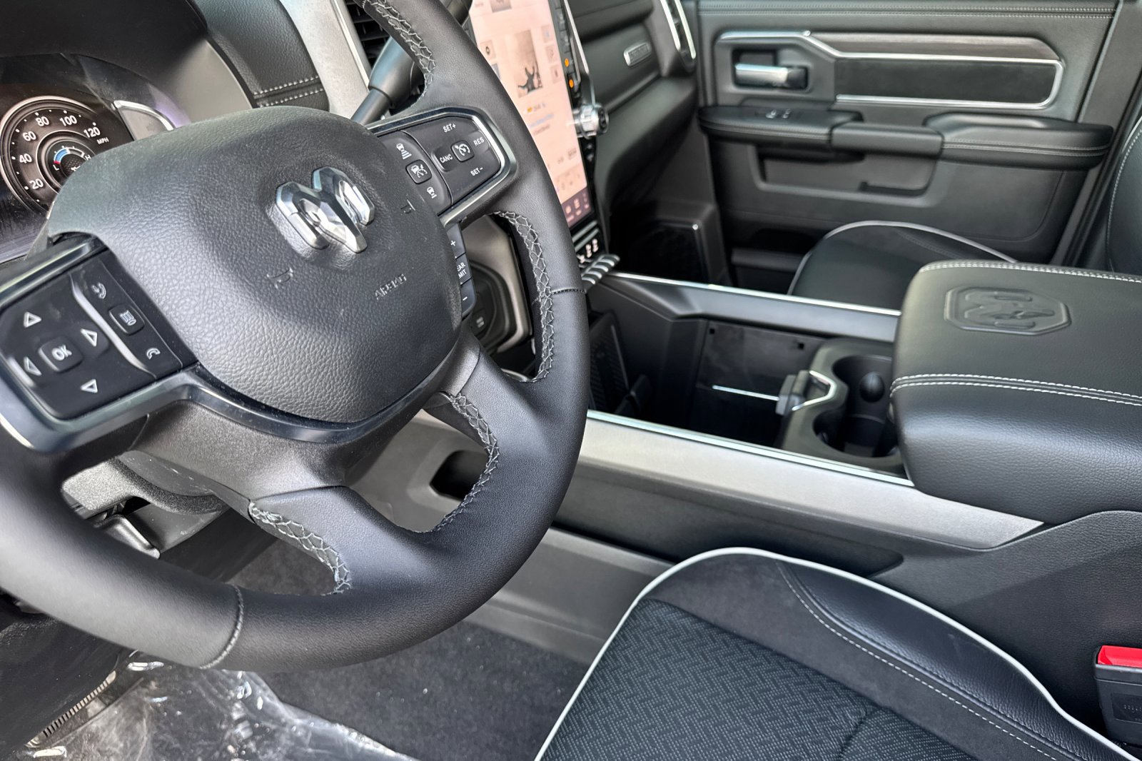 New 2026 RAM 2500 Laramie w/ Night Edition image 9