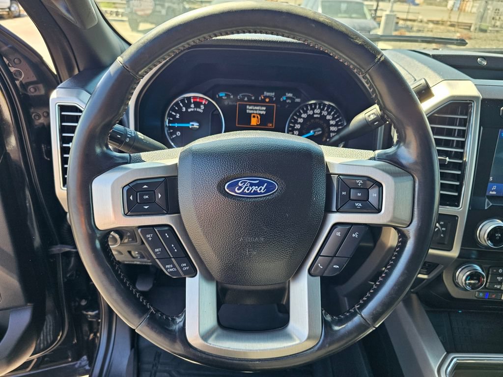 Used 2020 Ford F350 Platinum w/ FX4 Off-Road Package AWD/4WD image 19