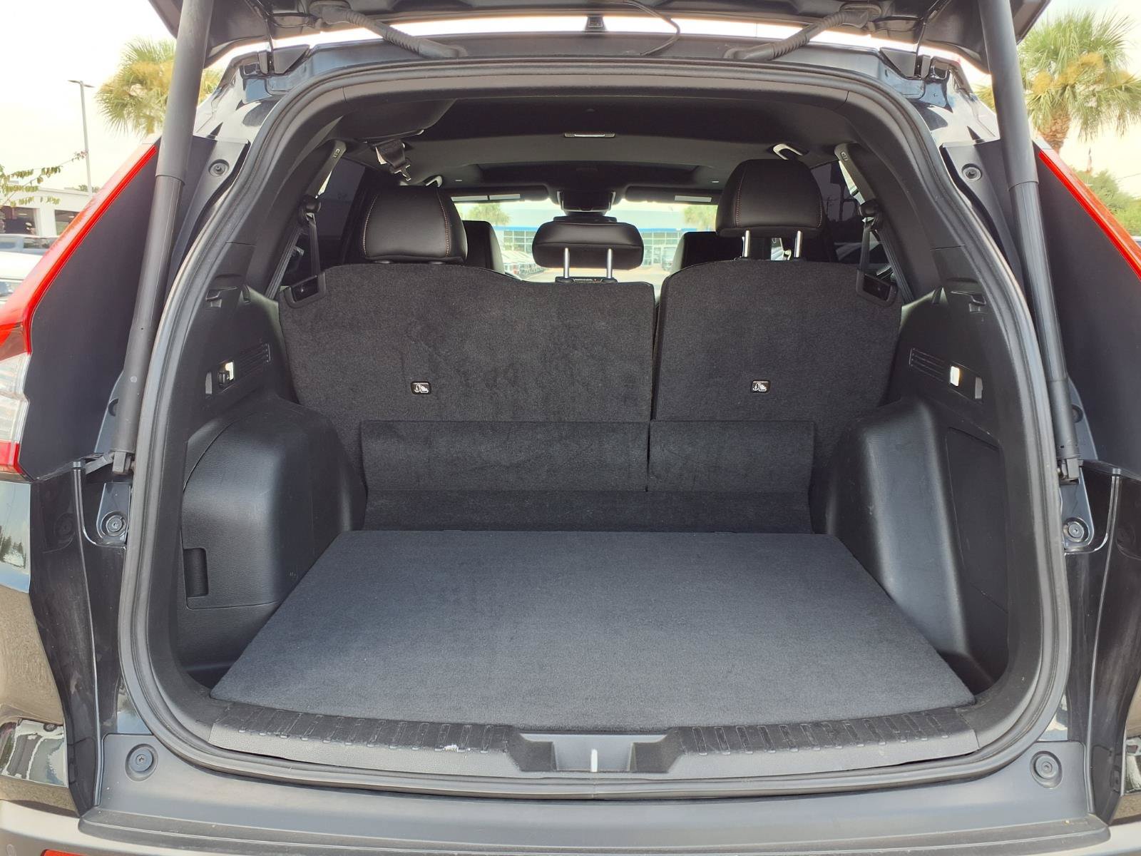 Used 2025 Honda CR-V Sport Touring image 18