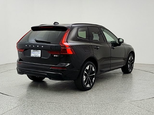 Certified 2026 Volvo XC60 B5 Plus AWD/4WD image 5