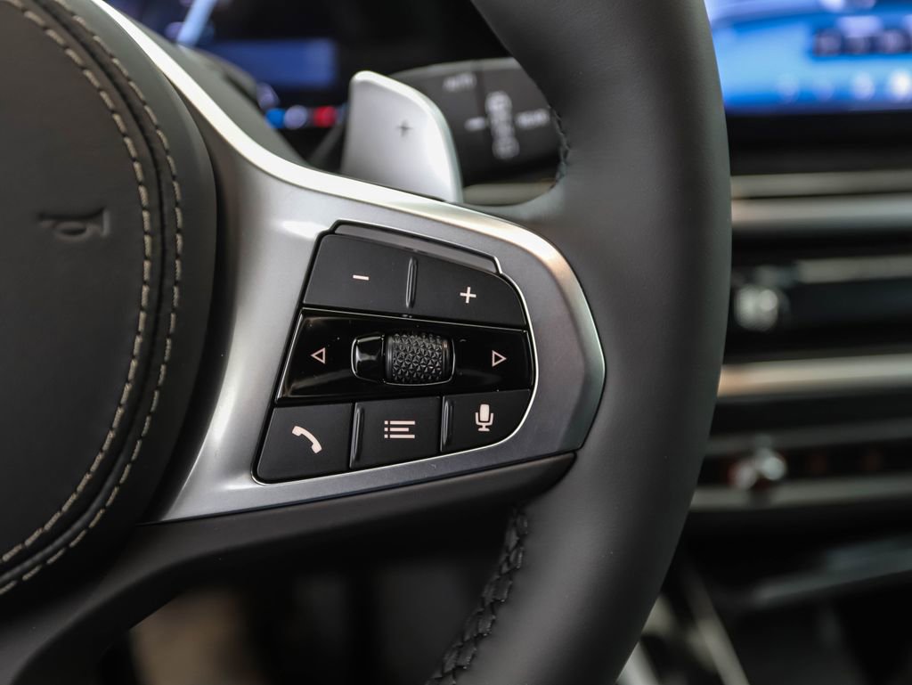 New 2026 BMW X5 xDrive40i w/ M Sport Package image 13