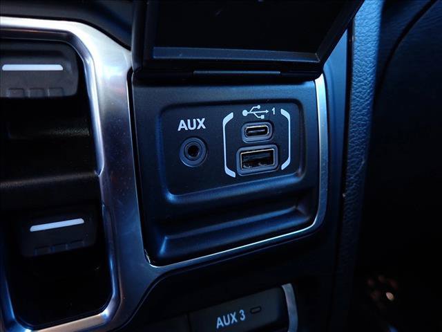 Certified 2021 Jeep Gladiator Mojave w/ Cold Weather Group AWD/4WD image 18