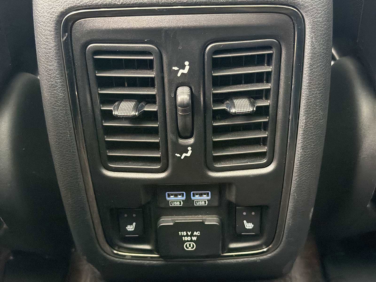 Used 2018 Jeep Grand Cherokee Overland image 33